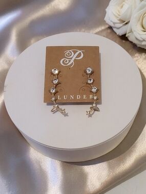 Plunder Gold Clear Crystal Vine Ear Climbers